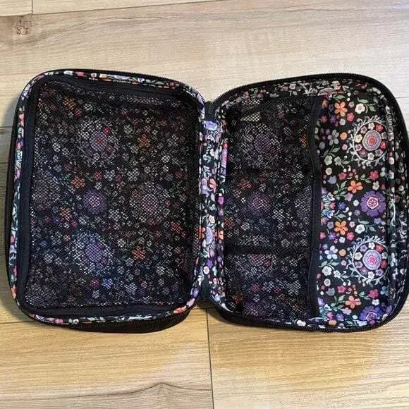 Vera Bradley Black Toiletry Bag - Picture 2 of 4